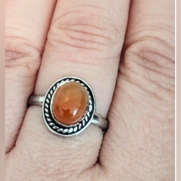 Orange Oval Carnelian Ring Size 8 - Picture 1 of 3